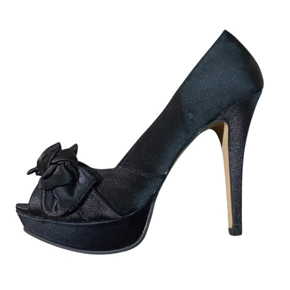 Aldo Shoes - Aldo black platform satin opens toe heels with bow detail size 37/7